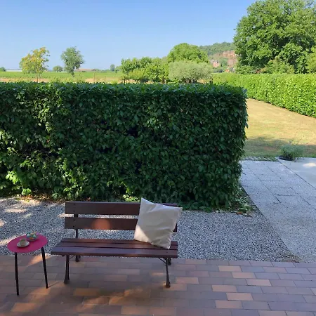 Ferrari Casa Vacanze بيت للعطل *